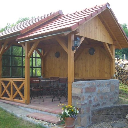Bundi Vendégház Kehidakustány Exterior foto