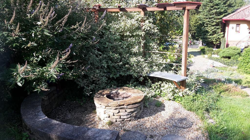 Bundi Vendégház Kehidakustány Exterior foto